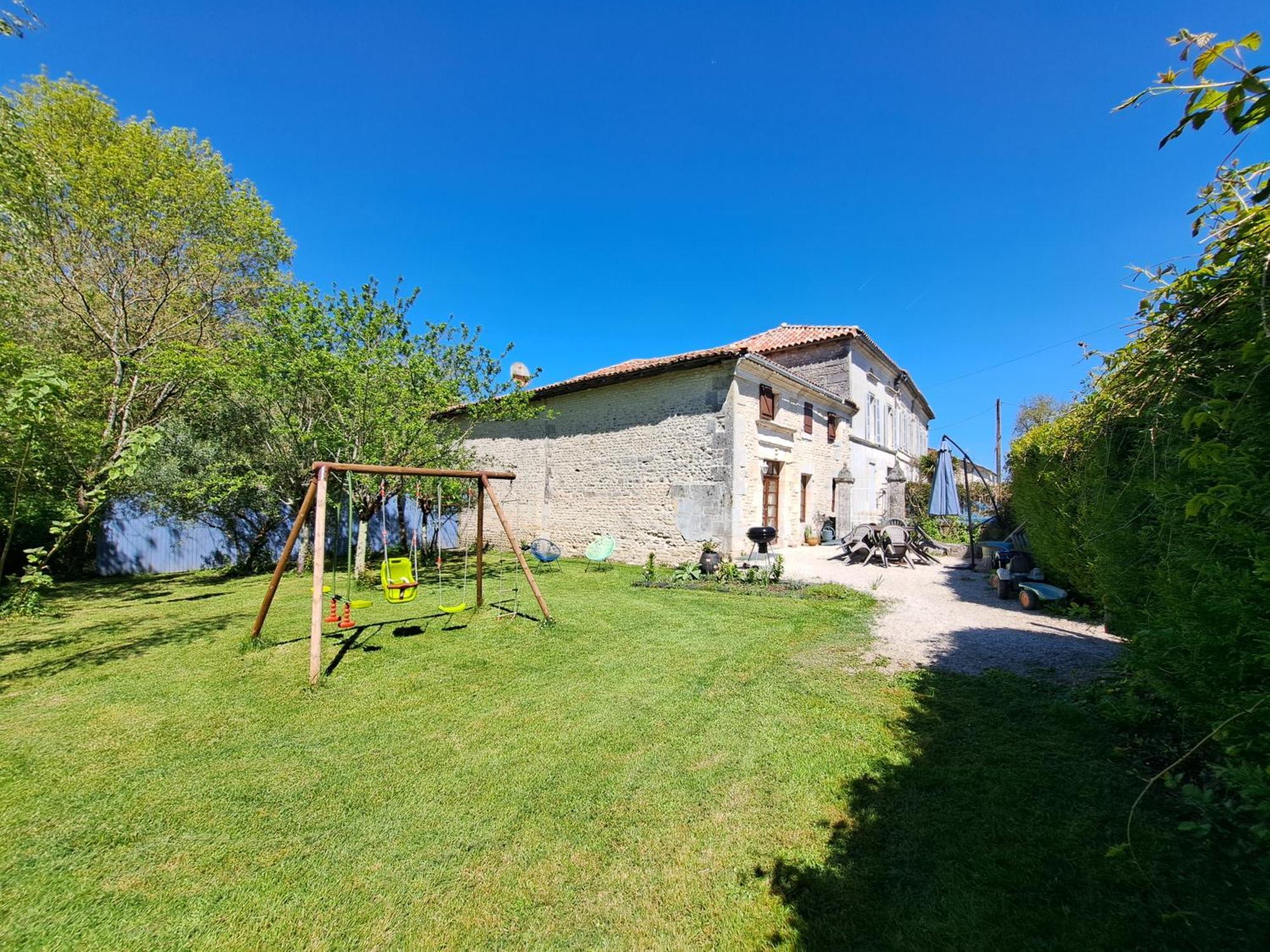 Le Moulin Etourneau - 3 Gites Avec 2 Piscines Champagnac  Esterno foto